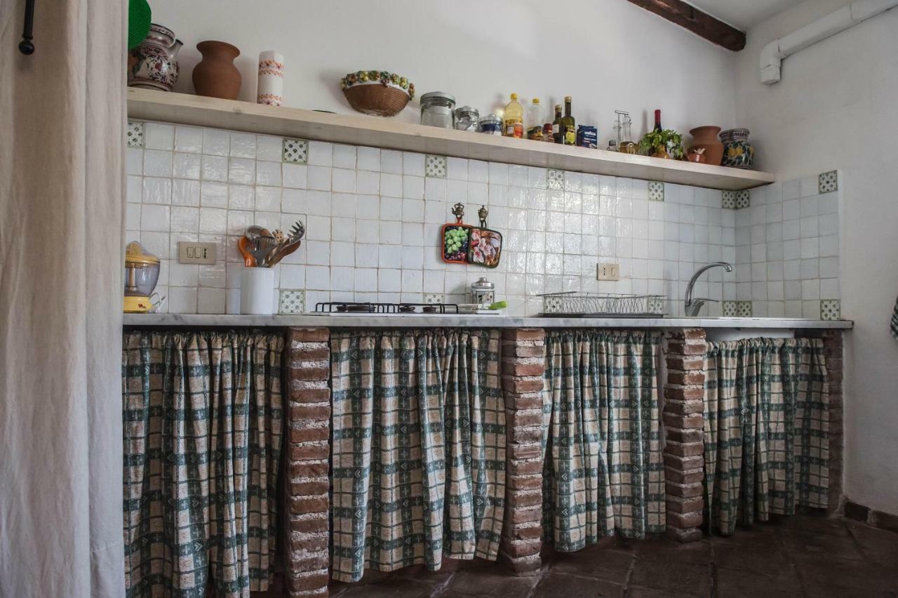 Ciuri Ciuri Mondello Villa Екстериор снимка