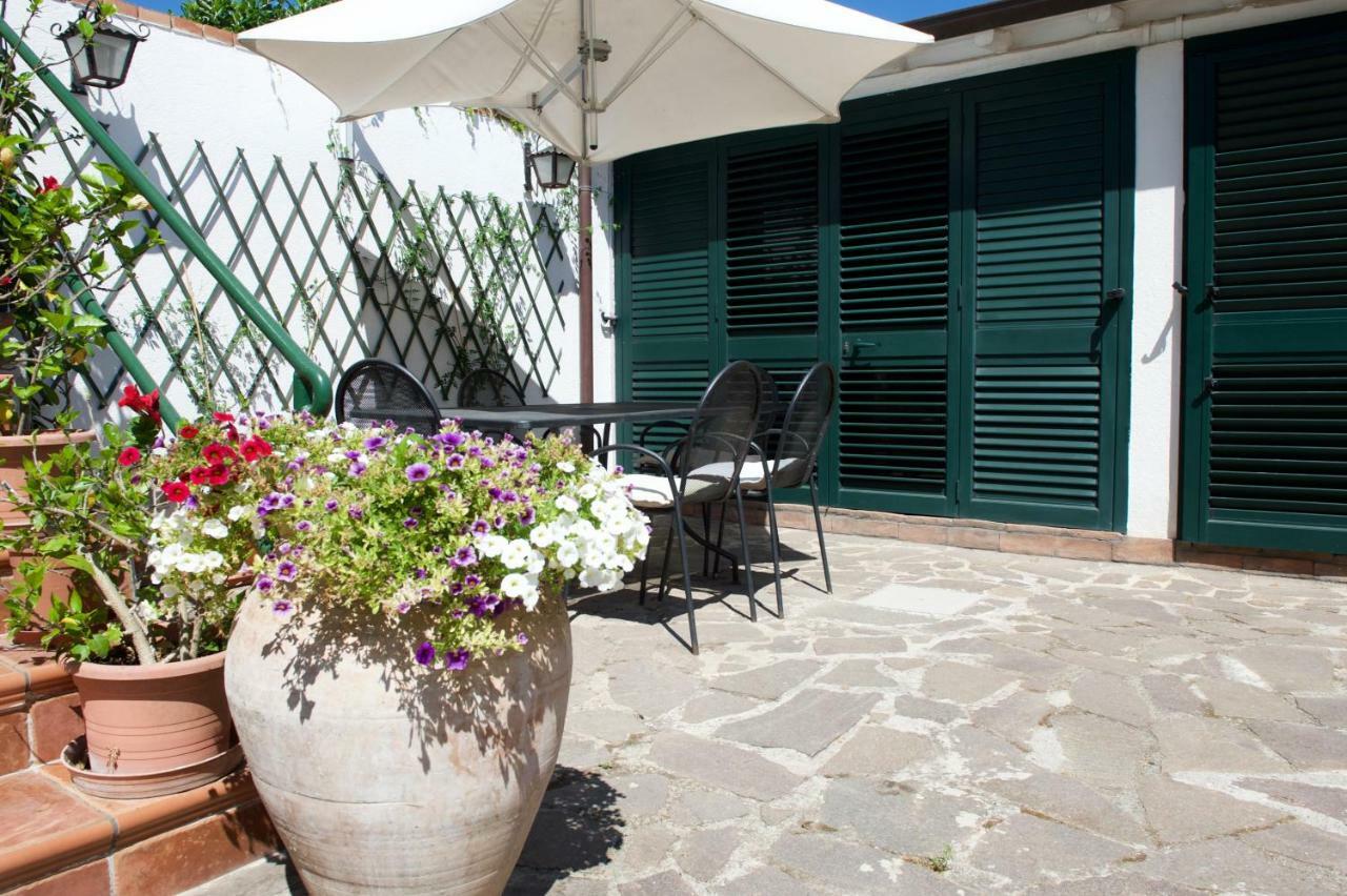 Ciuri Ciuri Mondello Villa Екстериор снимка